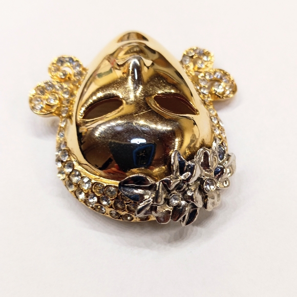 Vintage Designer Mask Rhinestone Brooch - Picture 3 of 5